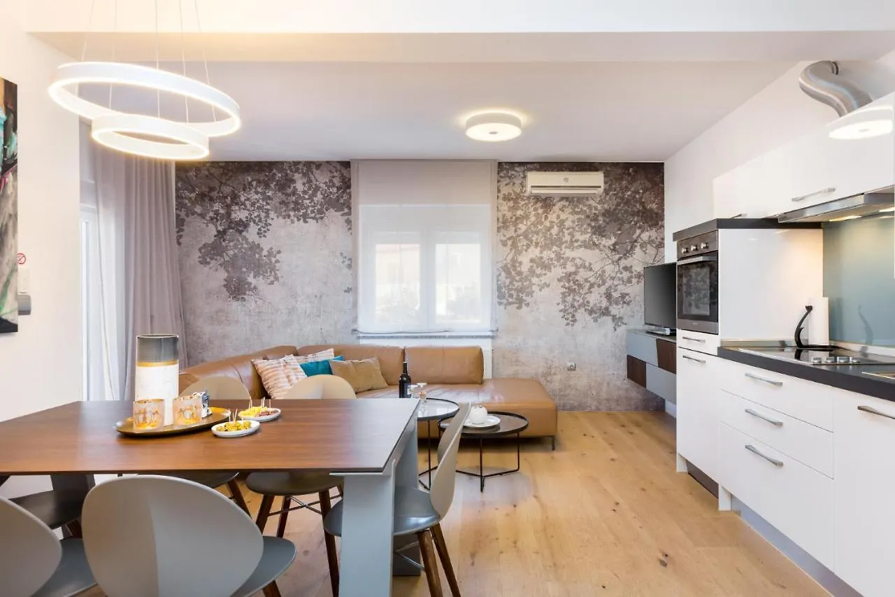 Malin Apartment Medulin 0*,